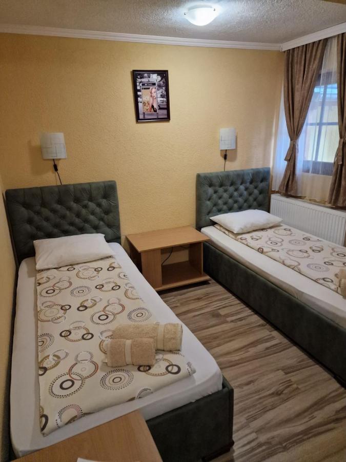 Etno Kuca Sa Konacistem Gocko Hotel Vrnjačka Banja Buitenkant foto