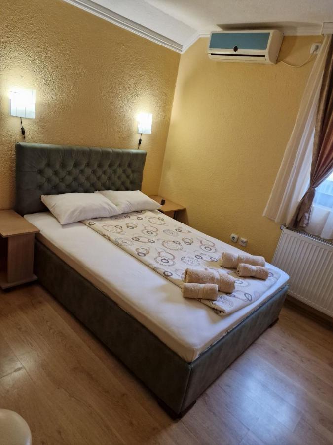 Etno Kuca Sa Konacistem Gocko Hotel Vrnjačka Banja Buitenkant foto